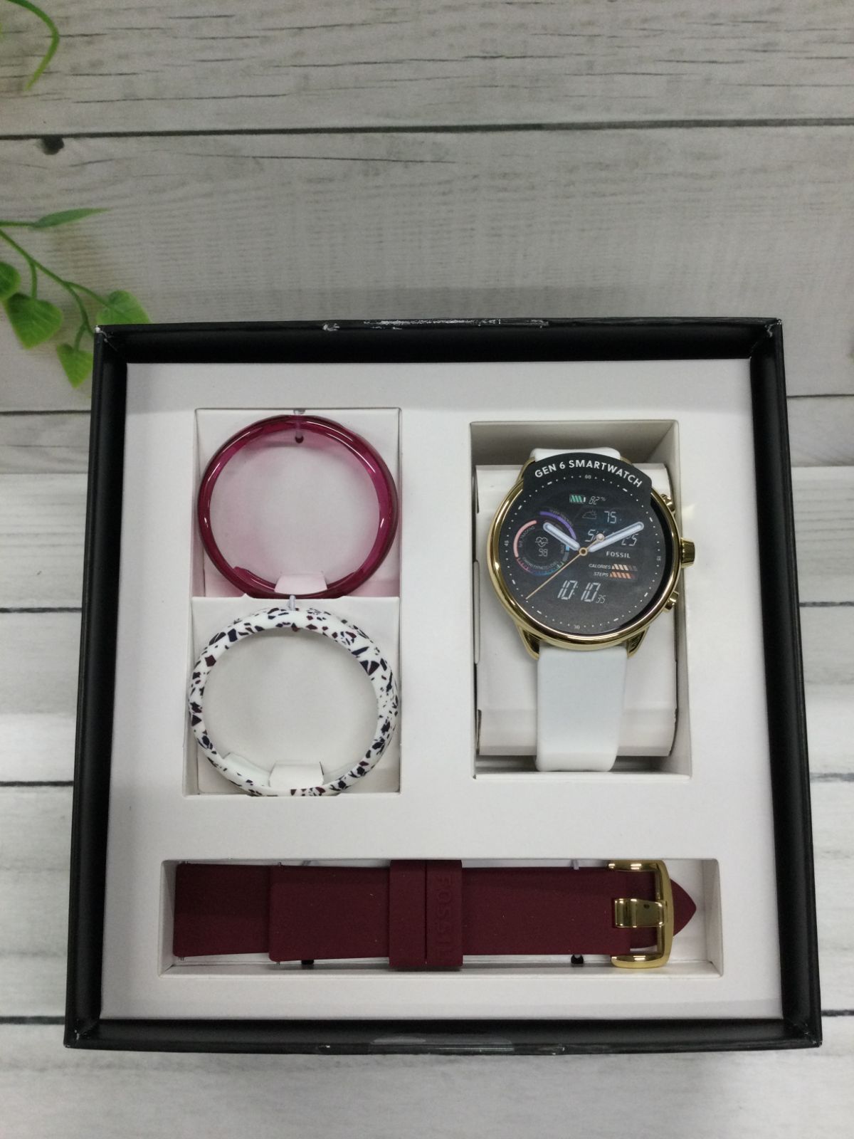 FOSSIL GEN6 スマートウォッチ 交換ストラップ付 FTW4073SET - メルカリ