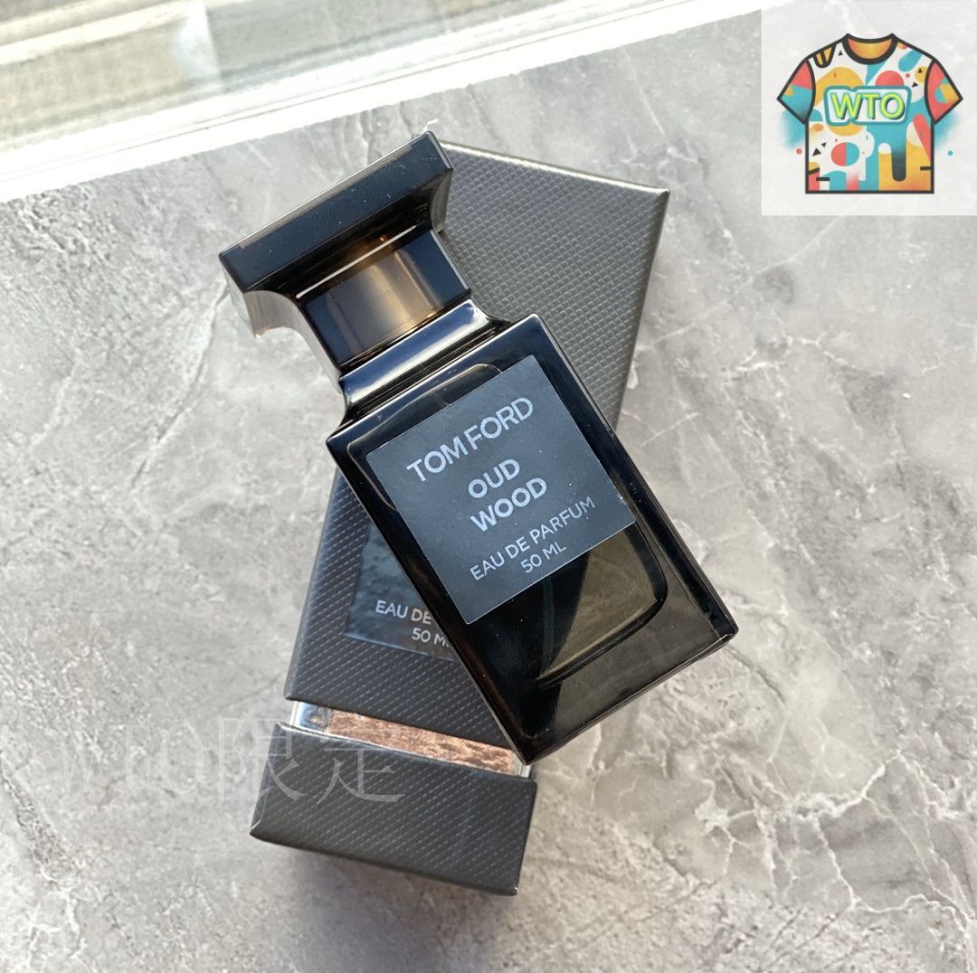 Tom Ford Oud Wood Eau de Parfum 50ml[香水] - メルカリ