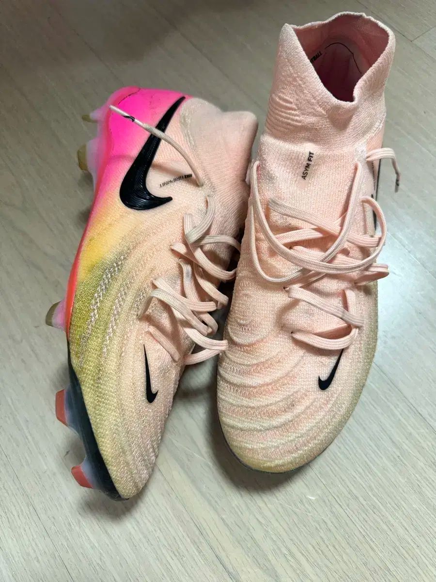 サッカーシューズ 260