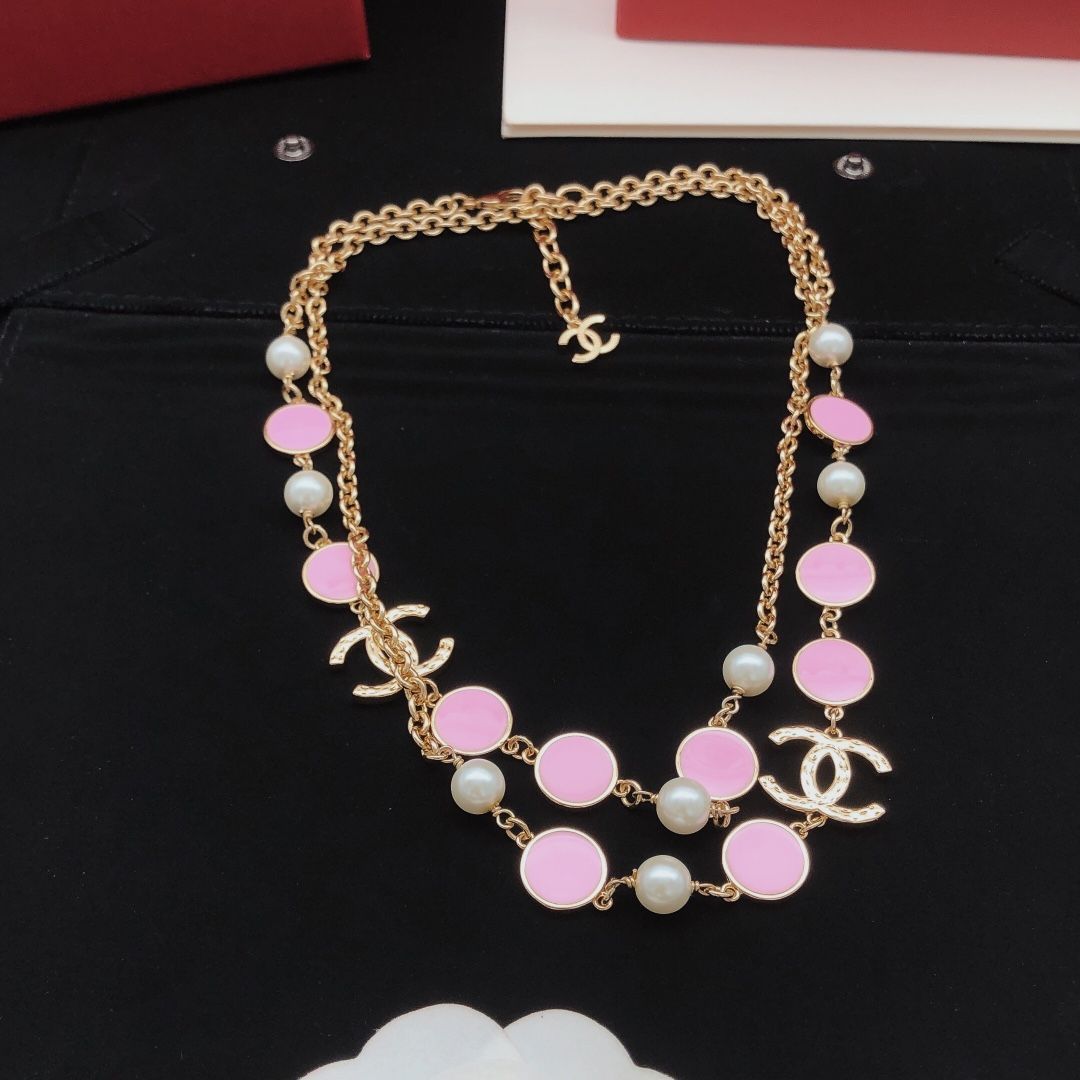 CHANEL】シャネル 直営新作 ソフトピンク シルエット ネックレス R2815 