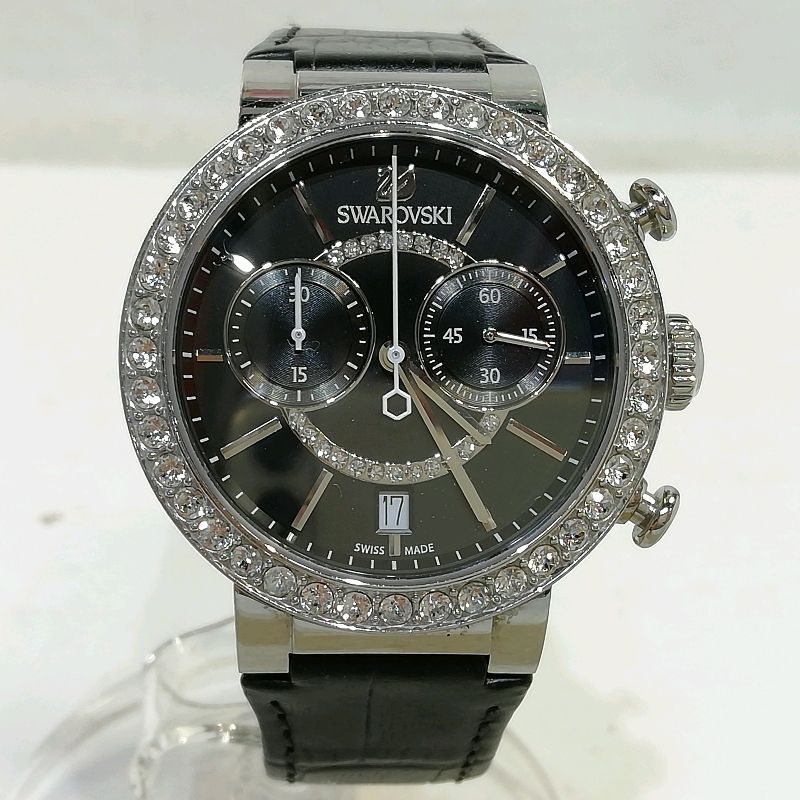 ◆電池交換済み◆Swarovski ホワイトレザー 時計 電池交換済】Swarovski スワロフスキー時計 CRYSTALFROST