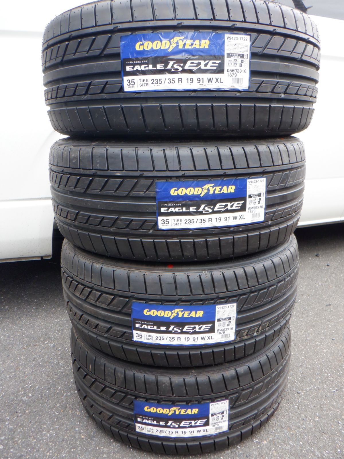 ♥ 235|35R19 ４本 グッドイヤー イーグルLS EXE 2025年製 ＦＫ２シビックＲ ゴルフGTI アウディＲＳ３ ルノーメガーヌＲＳトロフィ プジョー３０８GTi270などに
