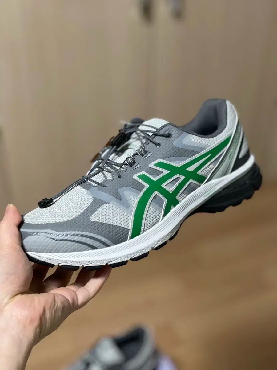 282 5 Asics(アシックス) X SAN SAN GEAR（サンサンギア） ゲルテレイン グレー グリーン (新品)
