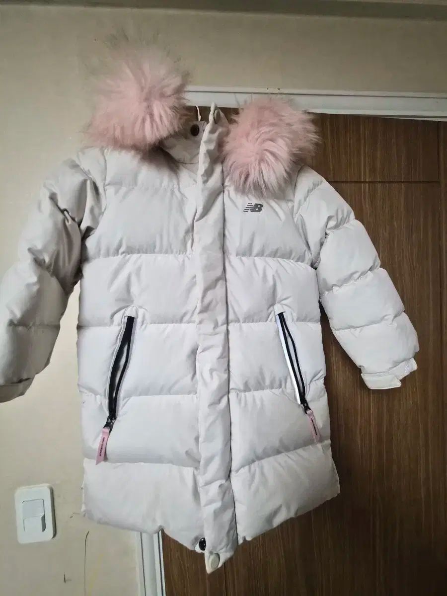 ニュー ンス グース リバーシブルダウン アウター 120