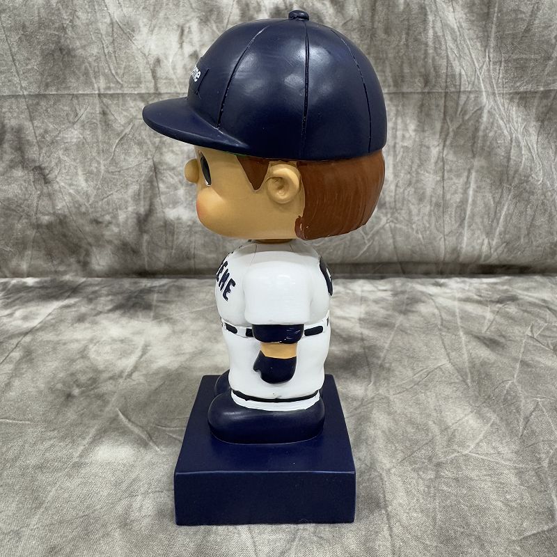 Supreme Bobblehead 23ss バブルヘッド Supreme Bobblehead
