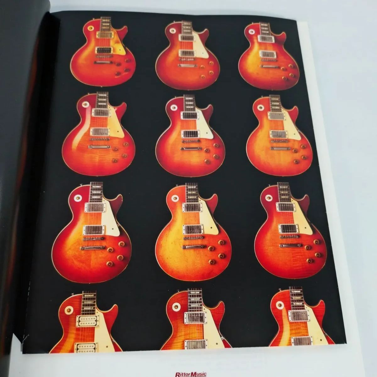 THE BEAUTY OF THE BURST ギター書籍　レスポール ザ・ビューティ・オブ・ザ・バースト リプリンテッド