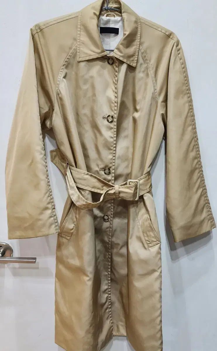 プラダ　PRADA キャメル100%ベージュコート ベージュ キャメルヘア コート | PRADA