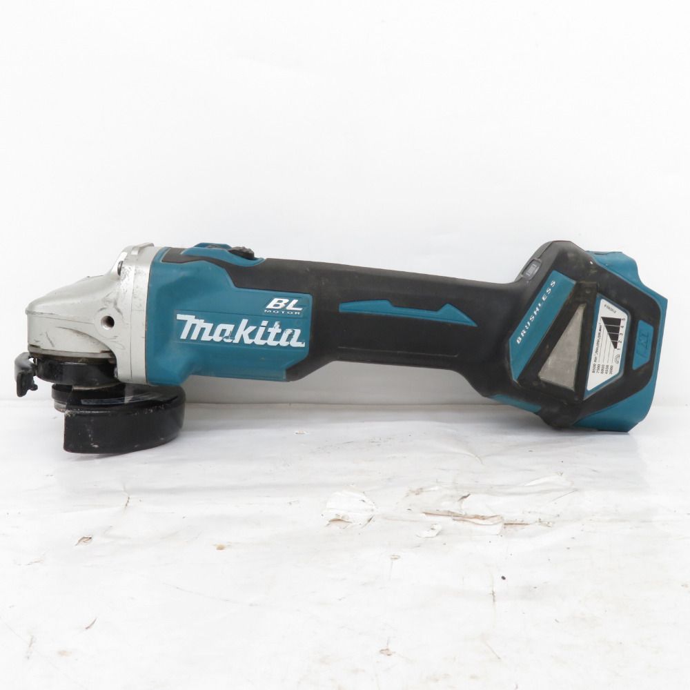マキタ 18V 100mm充電式ディスクグラインダ GA412D 本体+ケース マキタ 18V 100mm充電式ディスクグラインダ GA412D 本体+ケース