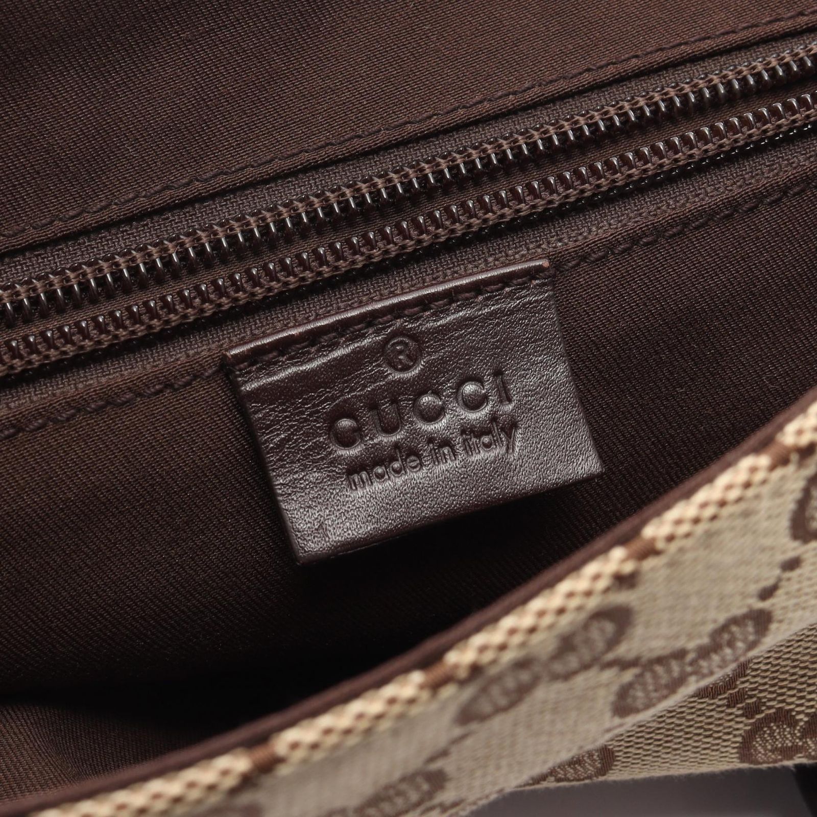 ボディバッグ ユニセックス