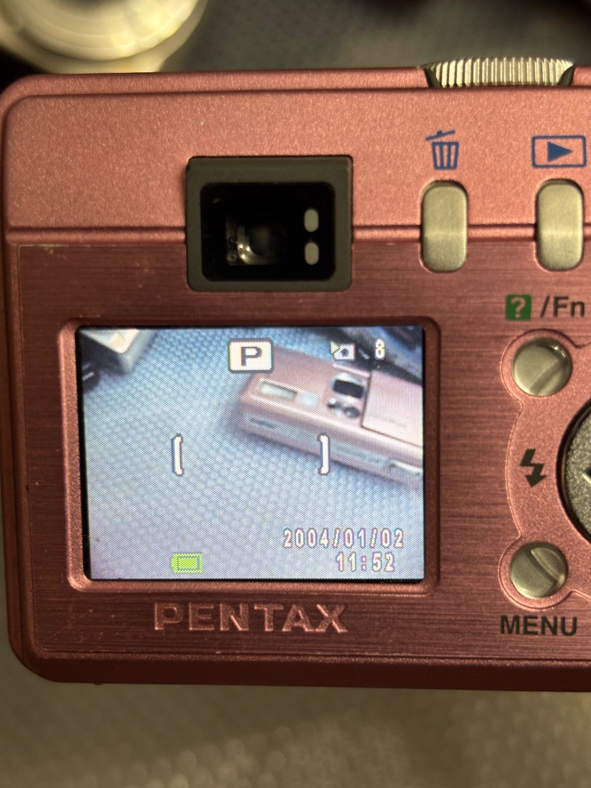 PENTAX OPTIO S40 乾電池式 9191 - メルカリ