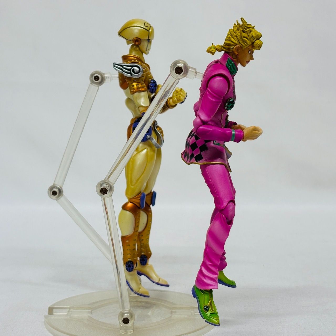 レア ジョジョの奇妙な冒険 ゴールド・エクスペリエンス フィギュア Amazon.co.jp: 超像可動 「ジョジョの奇妙な冒険」第5部 38