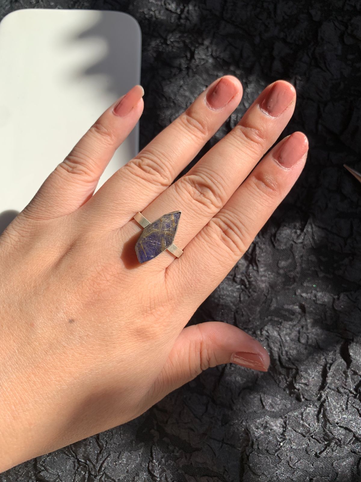 ペリドットインブルーカルサイト×ルチルクォーツ ダブレット ストーン リング59 ペリドットインブルーカルサイト×ルチルクォーツ ダブレット ストーン