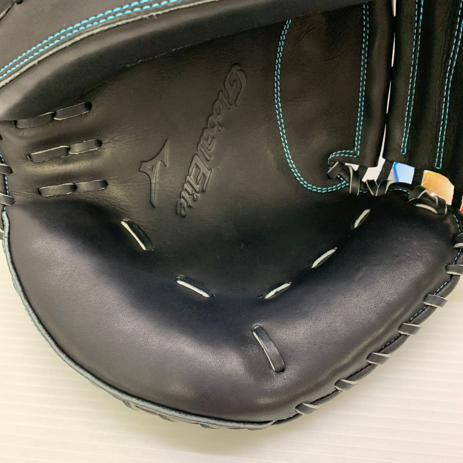 キャッチャーミット 捕手