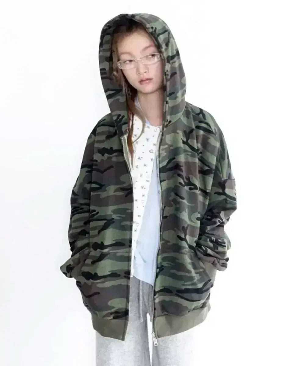 shop faerie カモフラージュ ジップアップパーカー フード付き