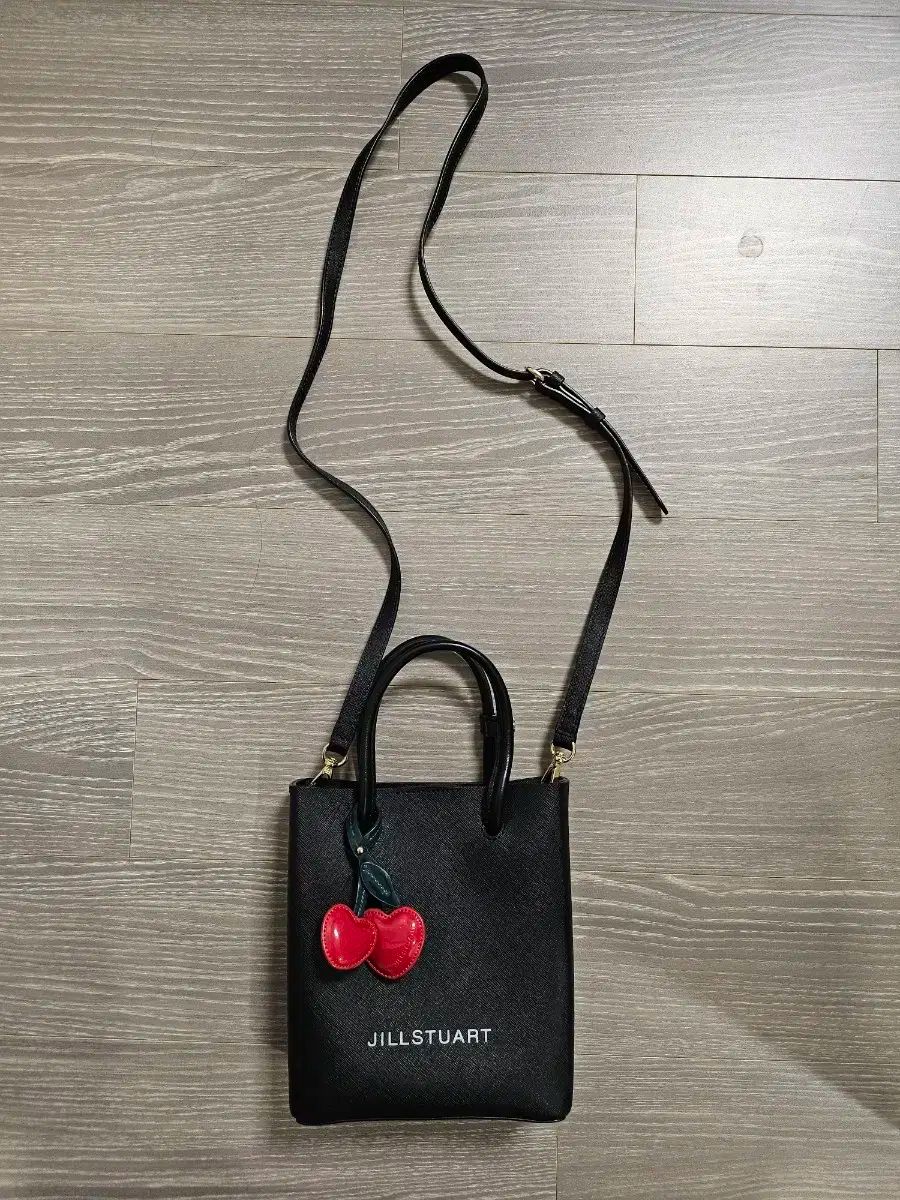 JILL STUART(ジル スチュアート) ミニ クロスバッグ - メルカリ