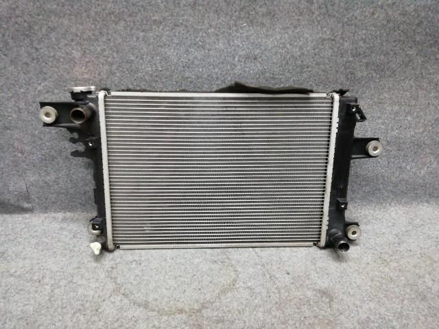 ダイハツ ハイゼット トラック S201P S211P S201C S211C AT ラジエーター 16400-B5030 16400-B5031 100164 車・バイク・自転車 ダイハツ ハイゼットトラック S211P S201P 後期 KFVEエンジン車用 ラジエーター 16400-