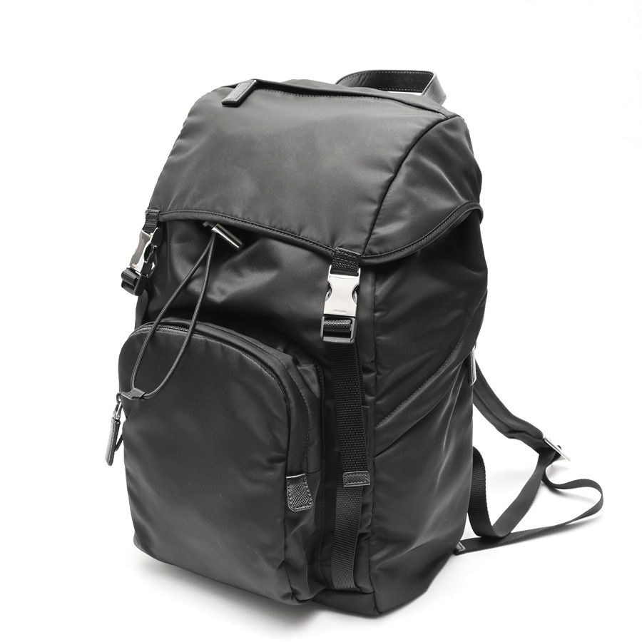 プラダ ナイロン×サフィアーノレザー 三角ロゴ リュック ブラック 巾着