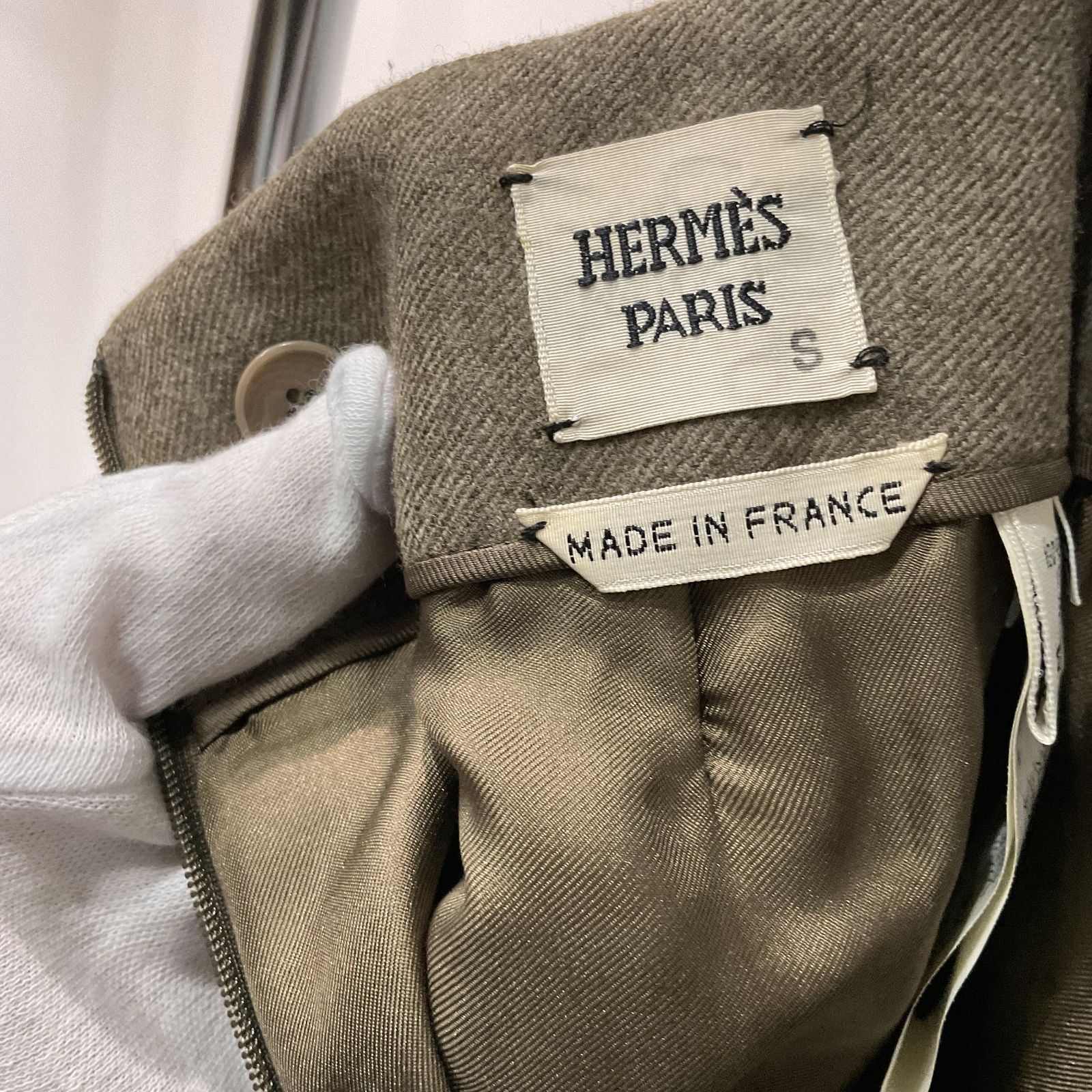 レザーパッチ スカート