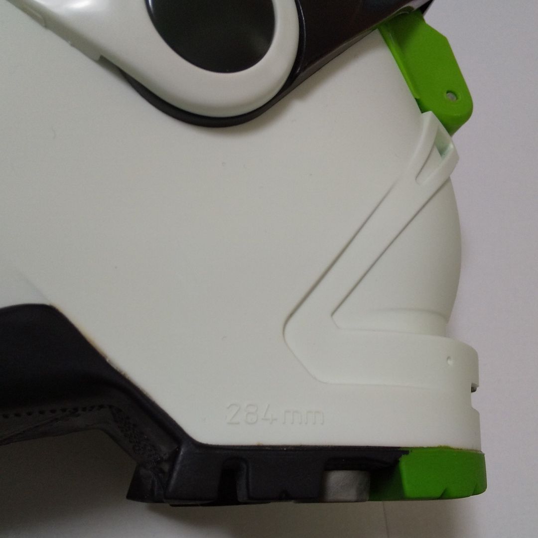 ディナフィット マーキュリーTF 25.5cm - メルカリ