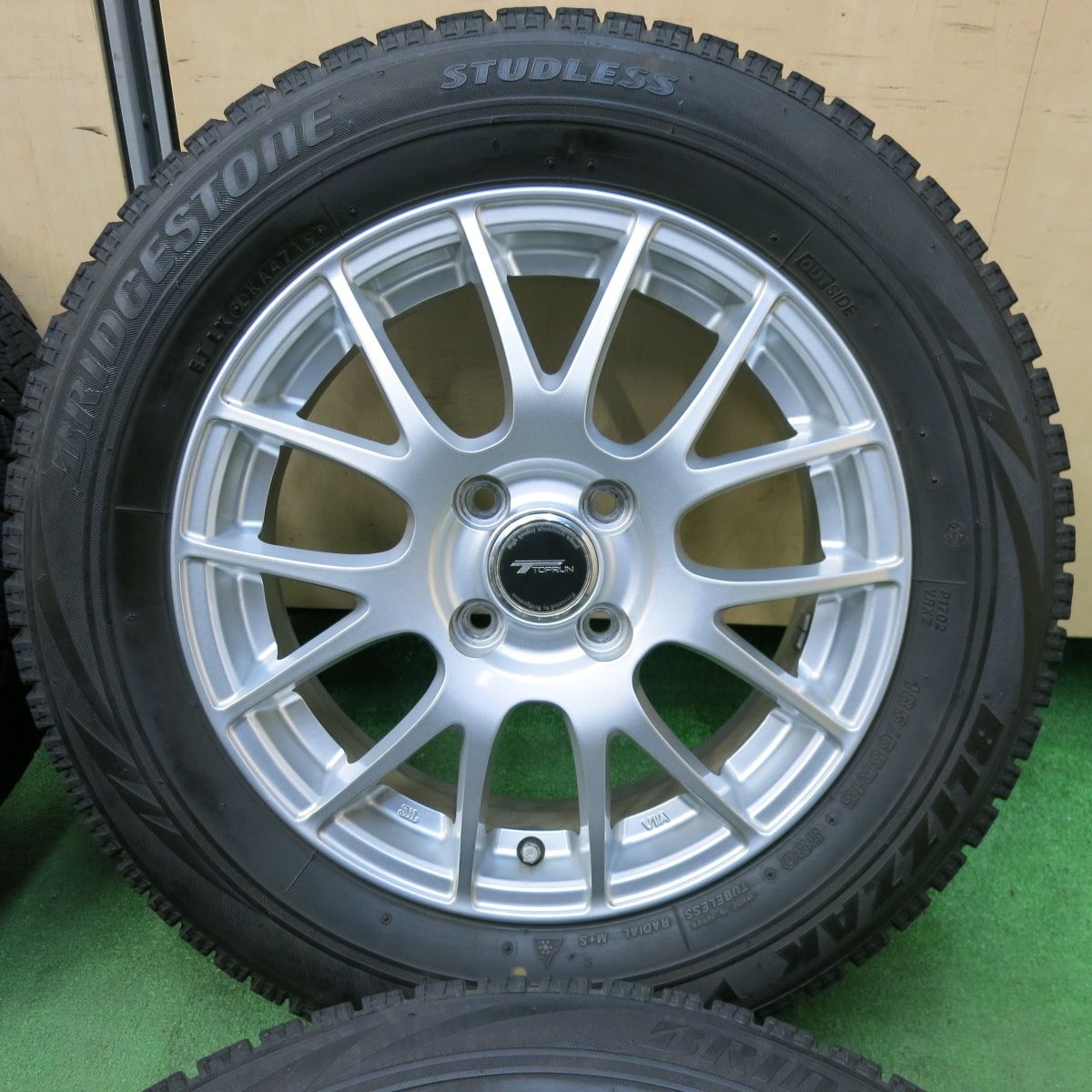 asaitsu9251 バリ溝ブリヂストンVRX2。2本セット バリ溝 スタッドレス ブリヂストン VRX2 155/65R14 （青0519）