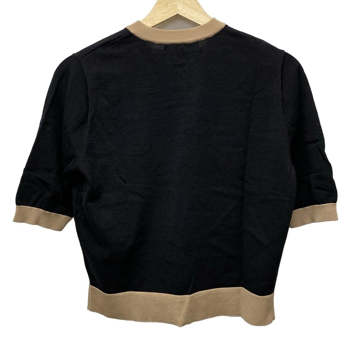 黒×ベージュ 七分袖