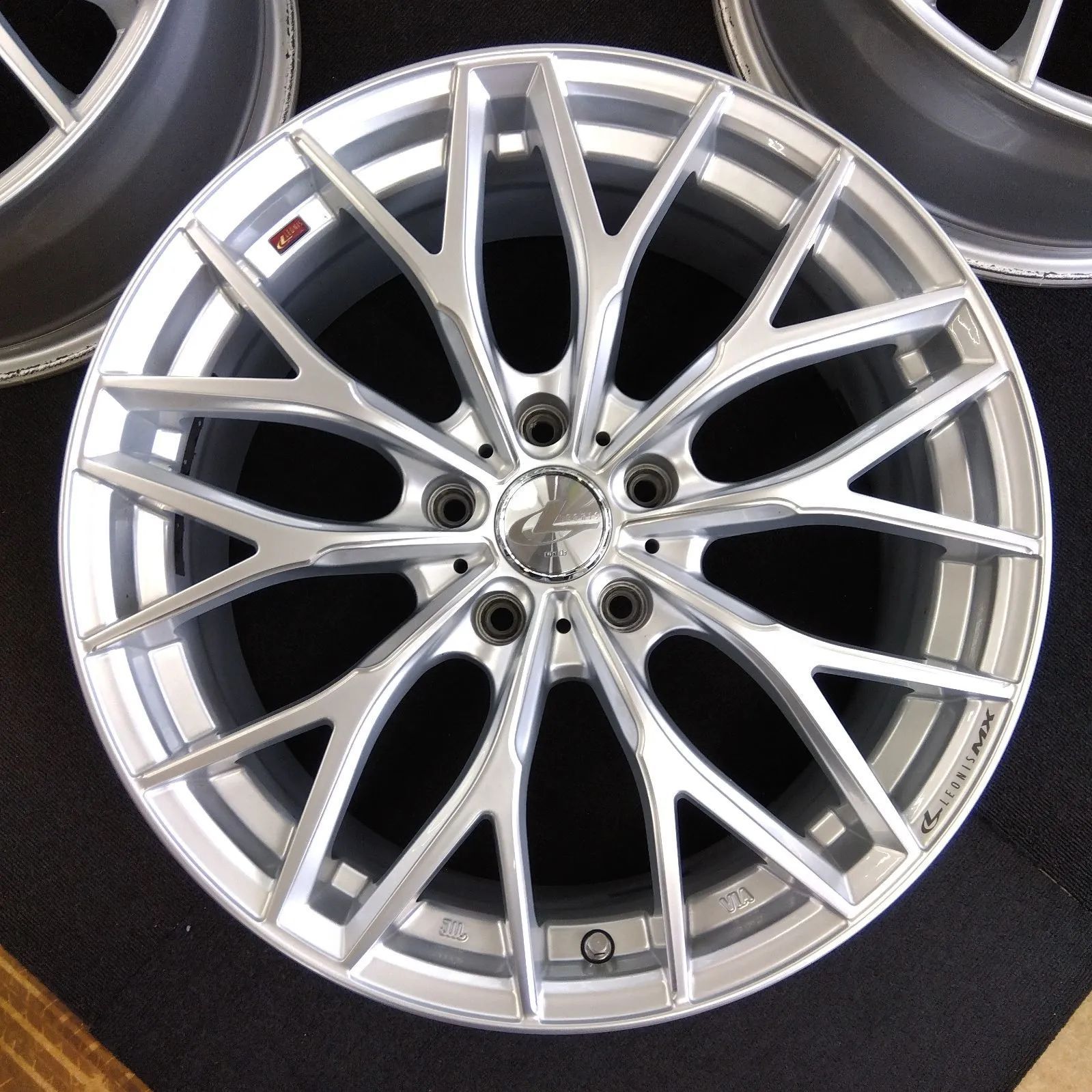 18×8J+42】中古 ホイール 4本セット weds LEONIS MX 18インチ レオニス