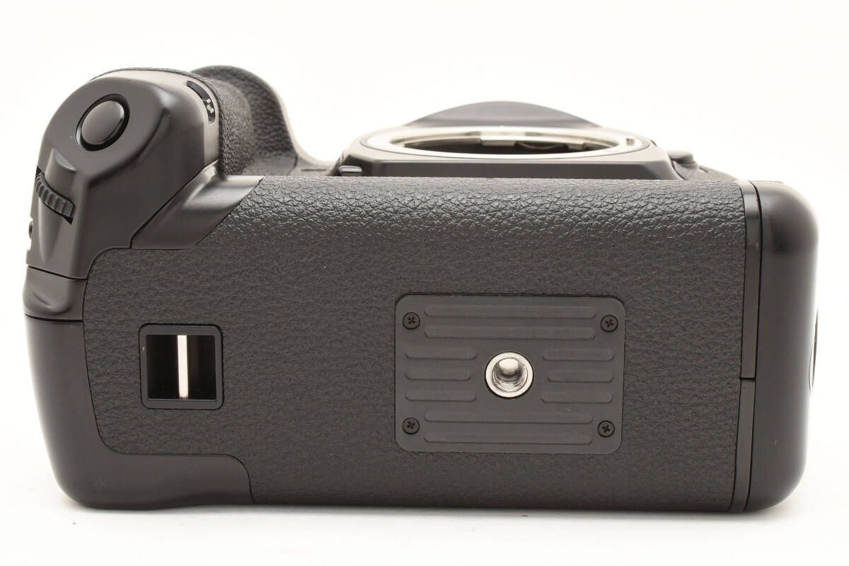 ☆極上美品☆Canon キヤノン EOS-1V ボディ フィルムカメラ