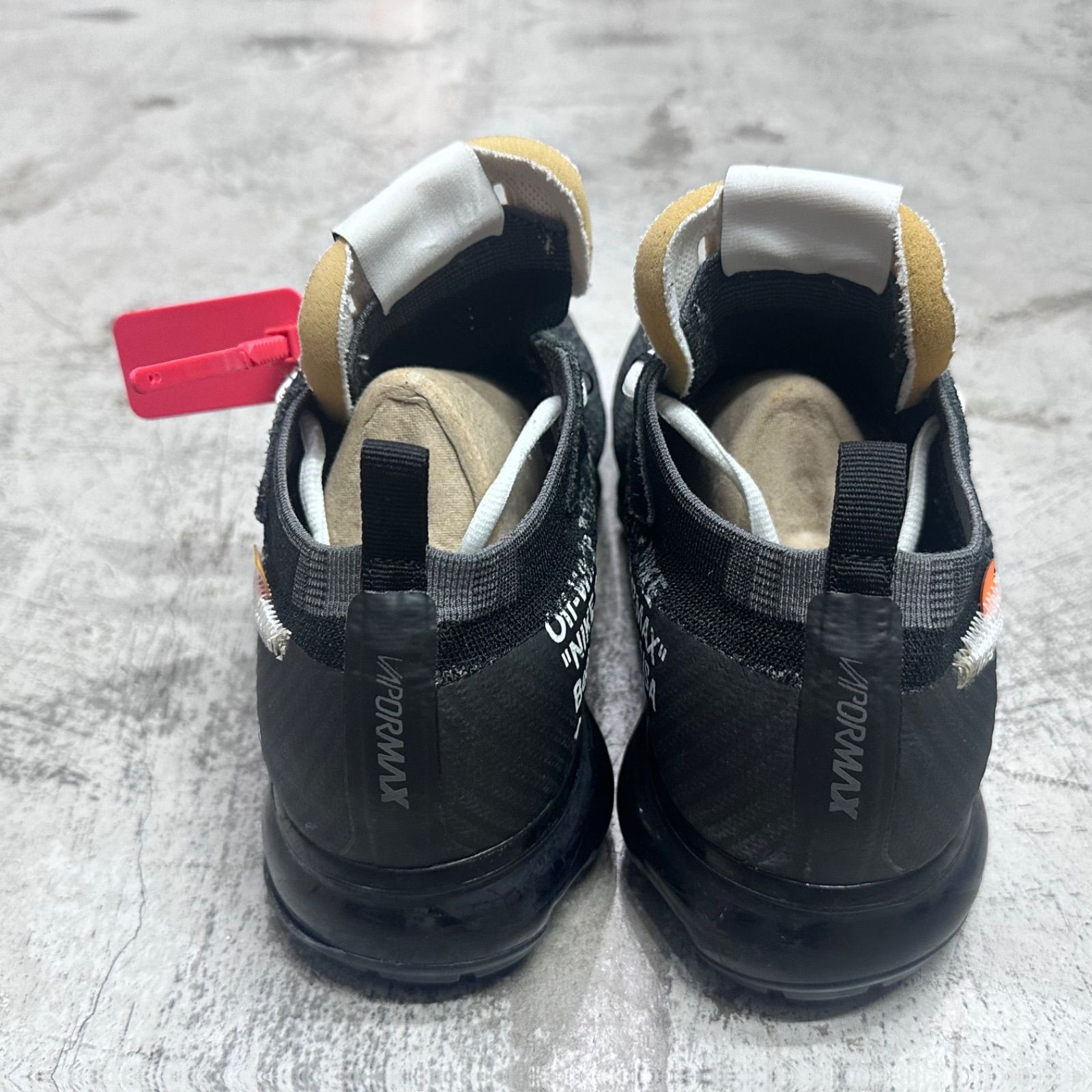 Off-White × Nike Air Vapormax 