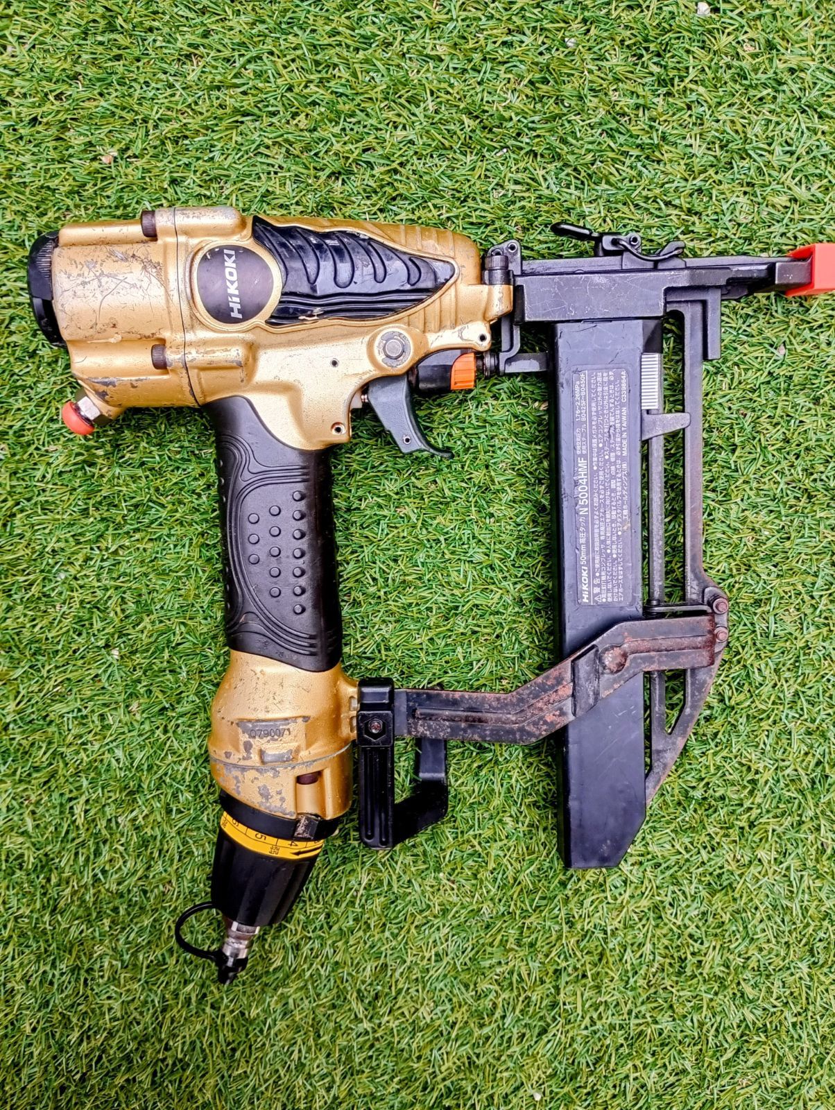 ハイコーキ 高圧フロアタッカー N5004HMF 4mm