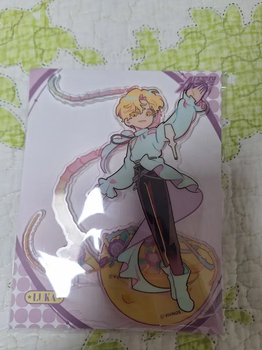 ALIEN STAGE 巡音 ルカ 中国 アクリル 実物 出品