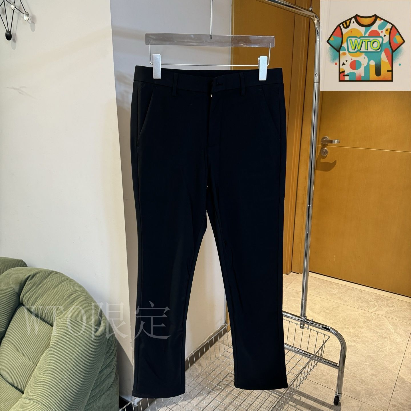 今日特価】Prada ミルクシルクストレッチスラックス-1 - メルカリ