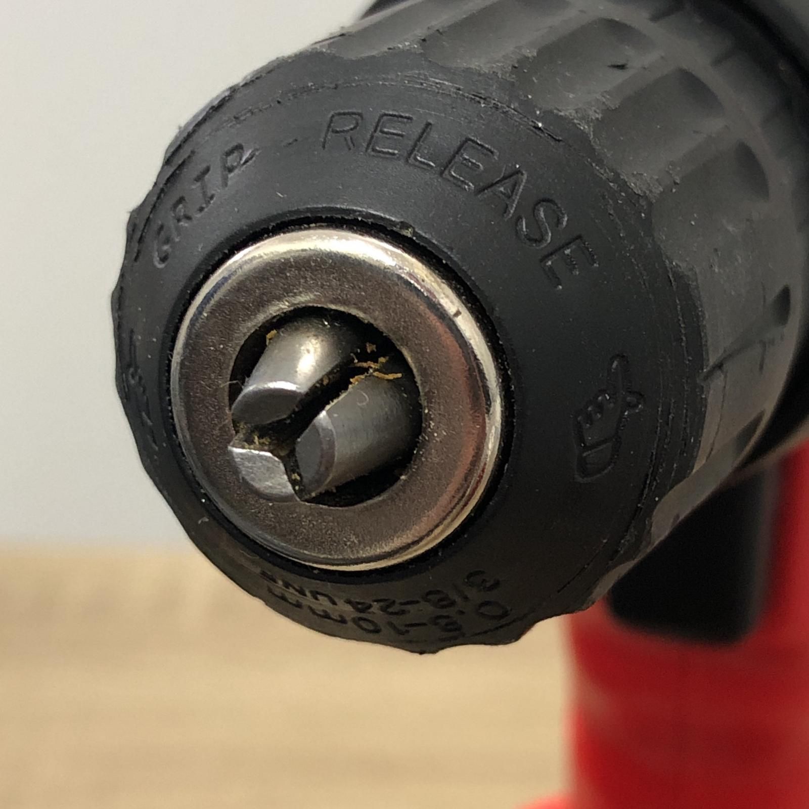 €€12V ドライバドリル