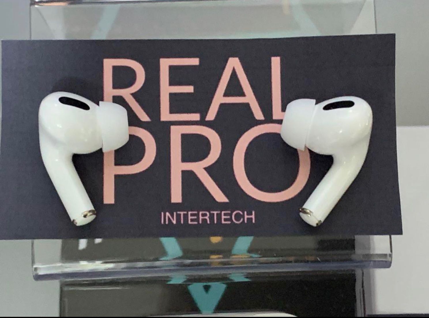 2025最新型 Real Pro 1 ワイヤレスイヤホン ノイズキャンセリング Bluetooth 5.3 イヤホン 低遅延・ハイクオリティサウンド D1 コンパクト・軽量設計 防水仕様 瞬時ペアリング タッチ操作 片耳・両耳対応 Airpods Pro互換品