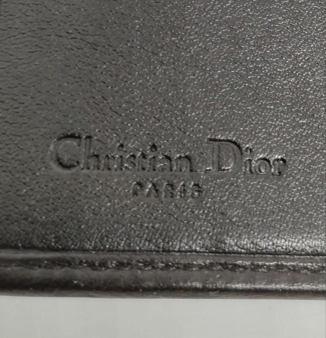 Christian Dior ロゴプレート レザー3折財布 ブラック - メルカリ Christian Dior ロゴプレート レザー3折財布 ブラック - メルカリ