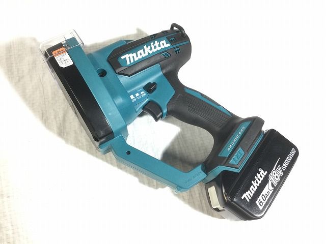 ☆未使用品☆makita マキタ 18V 充電式全ネジカッター SC102DRGX バッテリー2個(6.0Ah) 充電器 ケース付 コードレス 寸切りカッター 96667