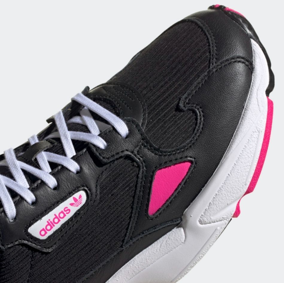 adidas ファルコン W EE5123 - メルカリ adidas ファルコン W EE5123 - メルカリ