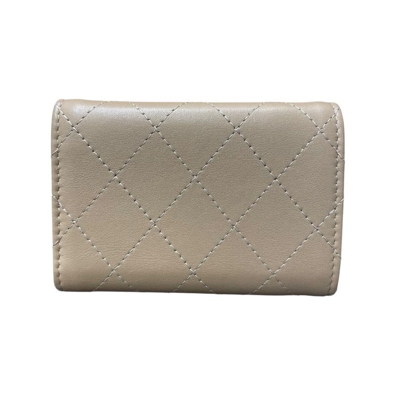 CHANEL スモールフラップウォレット