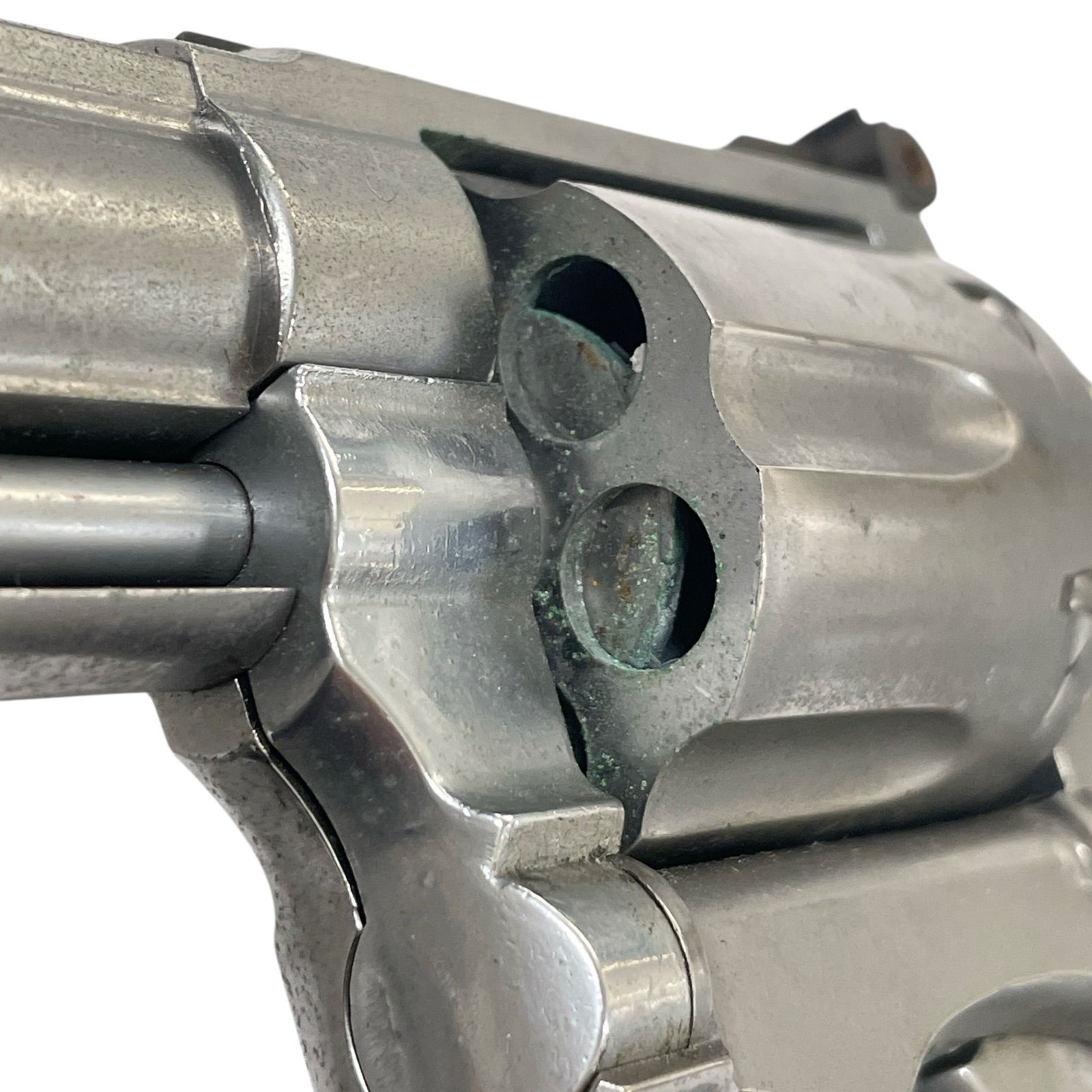 シューティング 動作未