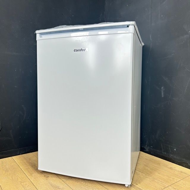 送料無料 コンフィ ノンフロン冷凍庫 【中古】動作保証 comfee RCU83WH 