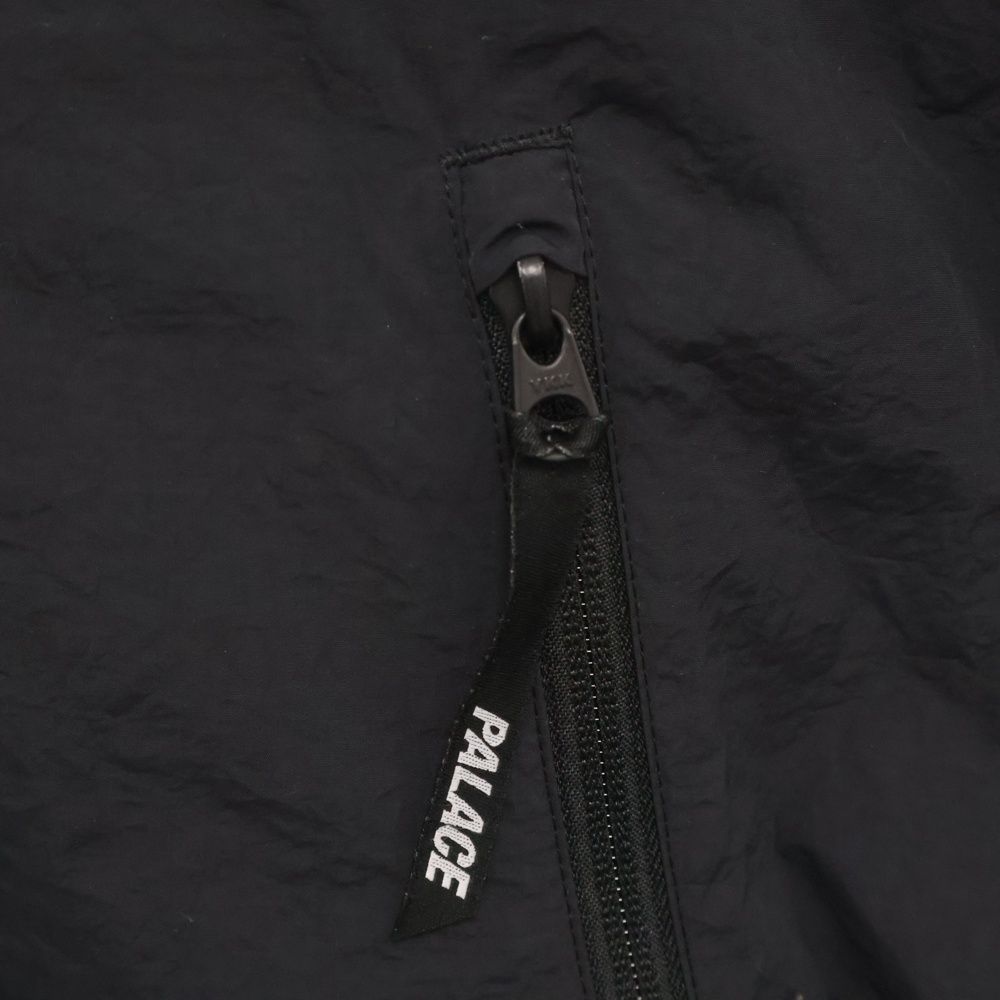 Palace Skateboards (パレススケートボーズ) 22SS SLANT ZIP SHELL