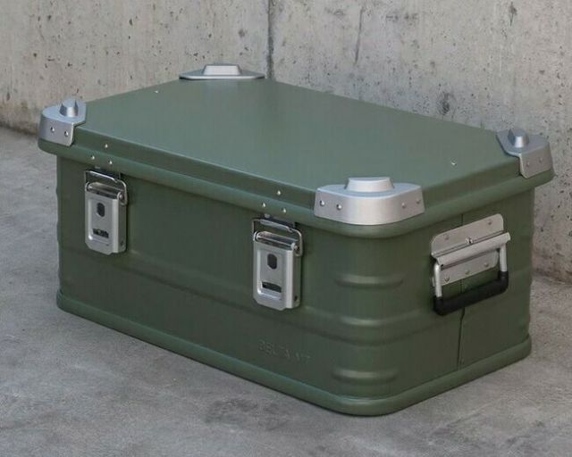 新品未使用 DELTA MTアルミコンテナ30L/ダークグリーン