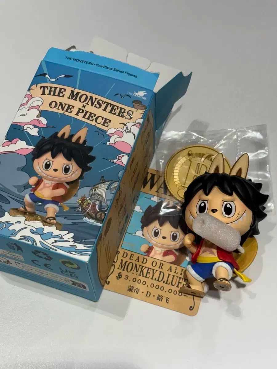 POP MART (ポップマート ) Labubu(ラブブ） ONE PIECE（ワンピース