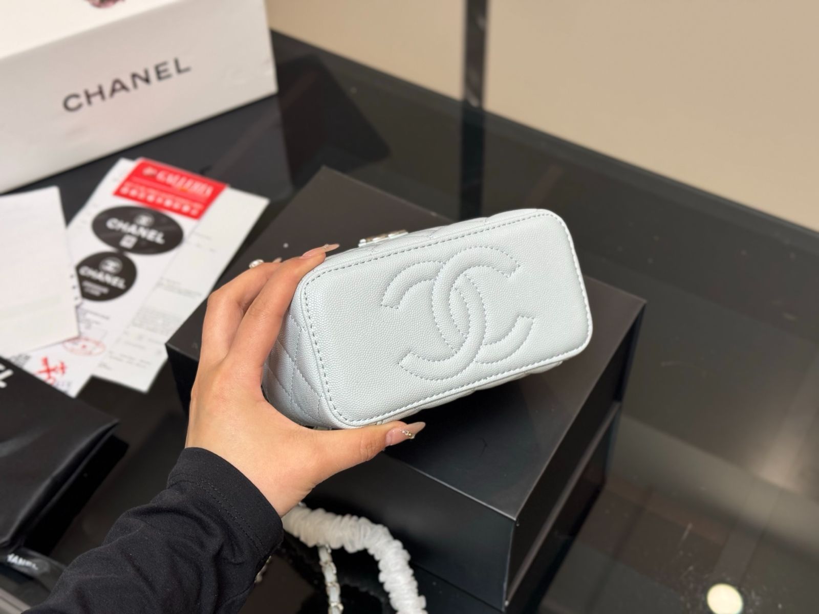 今日特価】Chanel Long Vanity Case シャネル ロング ヴァニティ