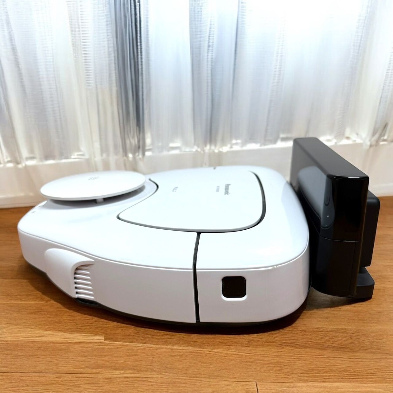 ☆送料無料 美品 Panasonic パナソニック MC-RSF600 W ホワイト