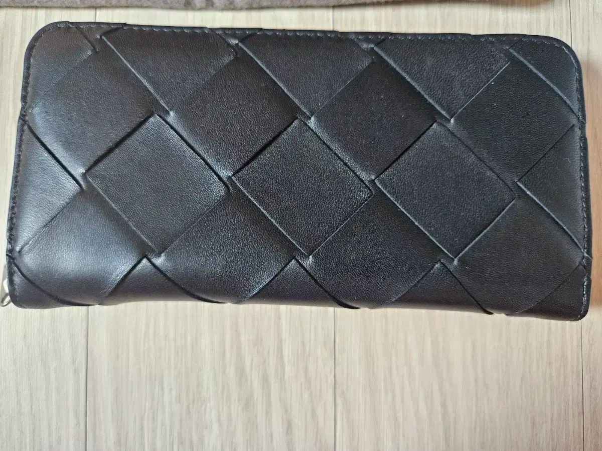 Bottega Veneta ボッテガヴェネタ 黒 長財布