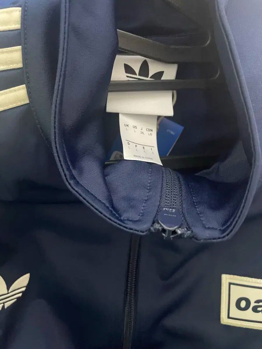 オアジス来韓 MD ソウル トラックジャージ L