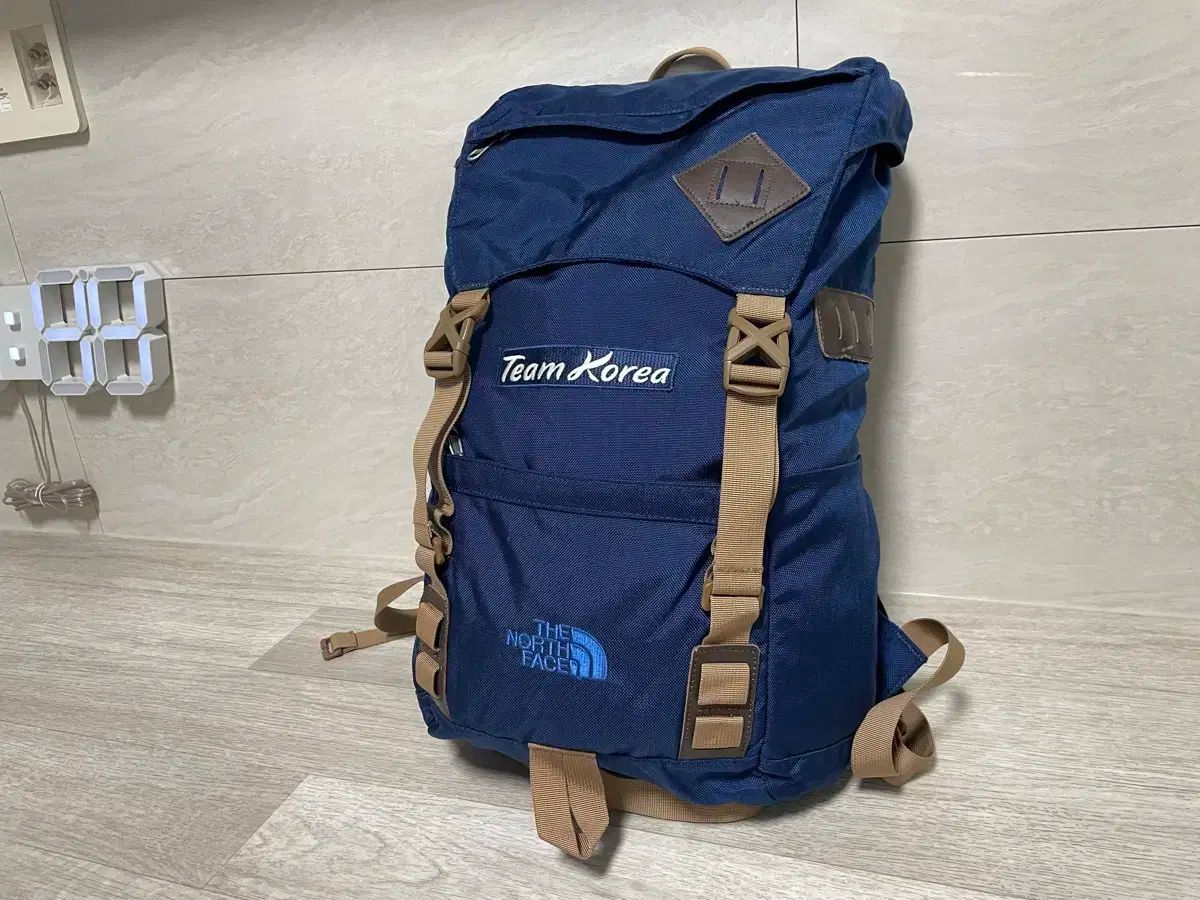 THE NORTH FACE ザ ノース フェイス ハイキングバックパック 男性用バックパック