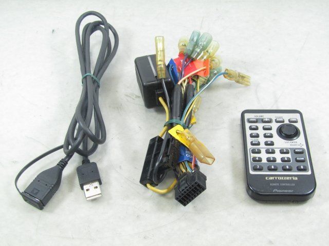 ○[59M_B9] カロッツェリア DEH-P620 CD ラジオ USB 1DINデッキ ※動作