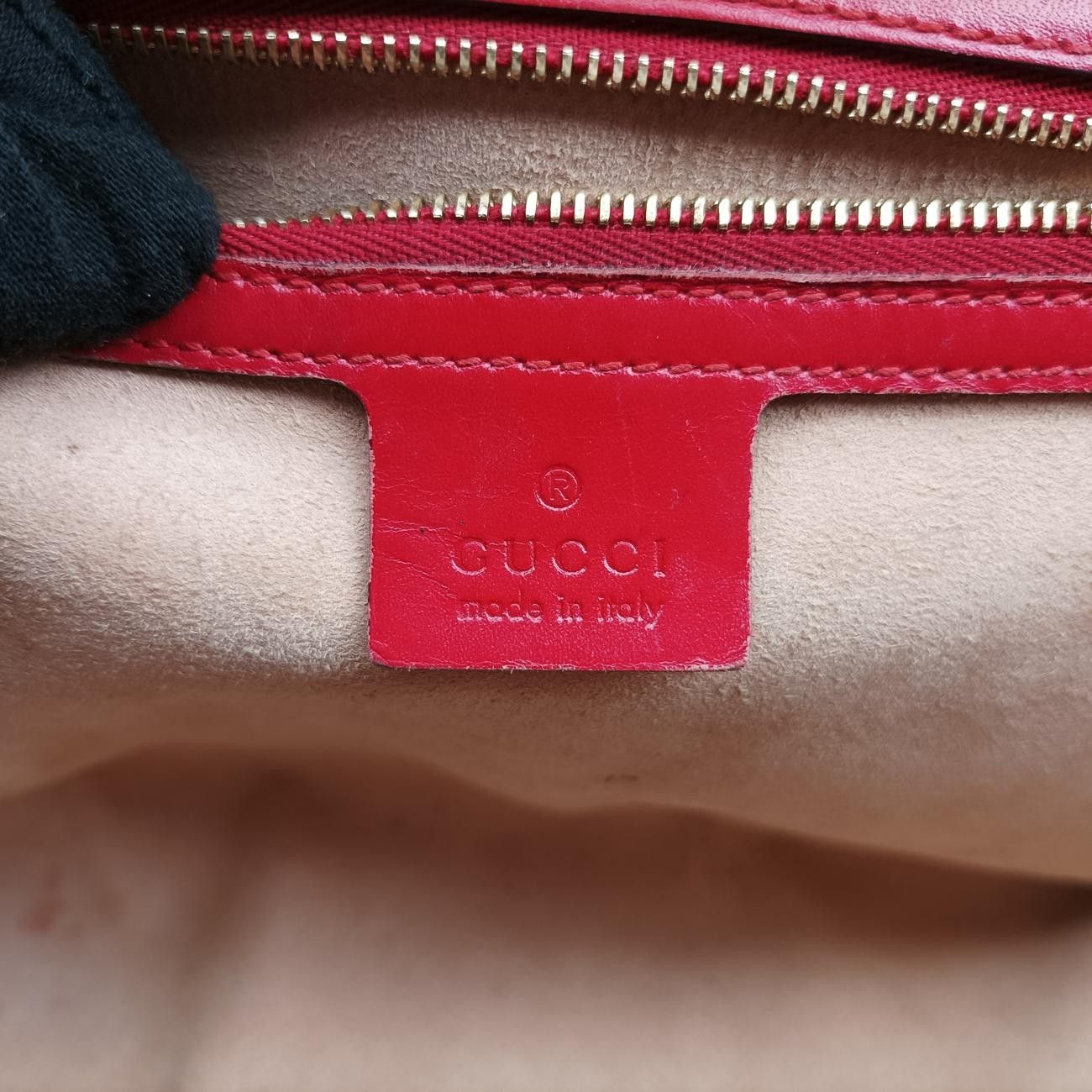 グッチGucciパドロック レッド