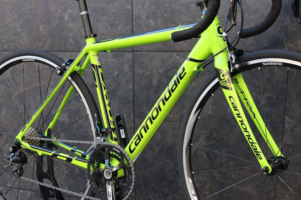 キャノンデール CANNONDALE キャド CAAD8 2015モデル 44サイズ シマノ 105 5800 Mix 11S アルミ ロードバイク 【福岡店】